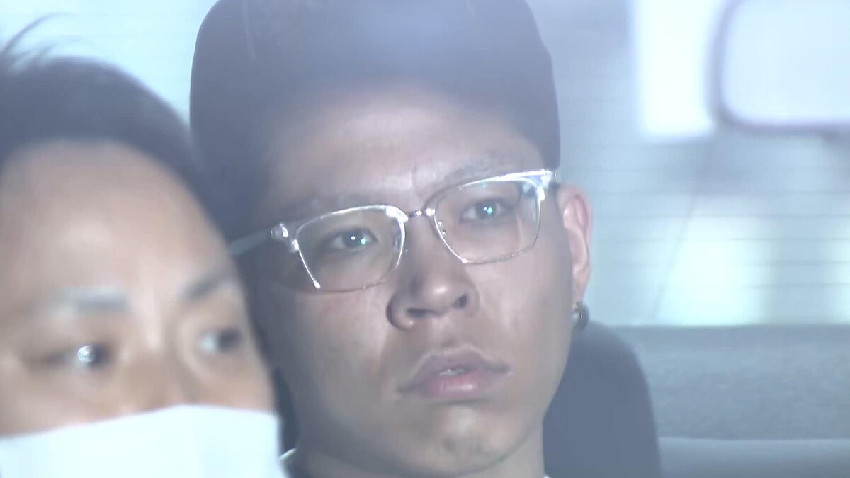 3人刺され死傷 21歳男を逮捕 大阪・ミナミの現場から逃走 - ライブドアニュース