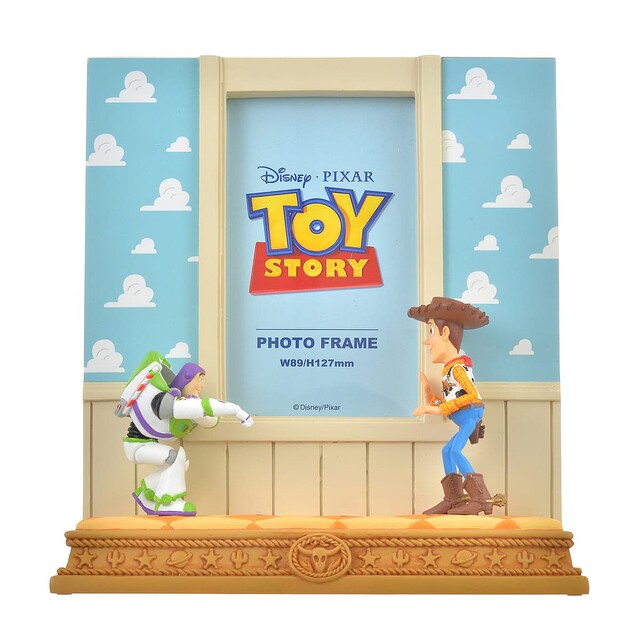 ピクサー映画の名場面を表現！ディズニーストア Disney story