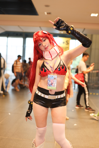 【世界のコスプレイヤー】フィリピンのliabearさん、ポイントはセクシーな衣装「シンガポールAFA」 - ライブドアニュース