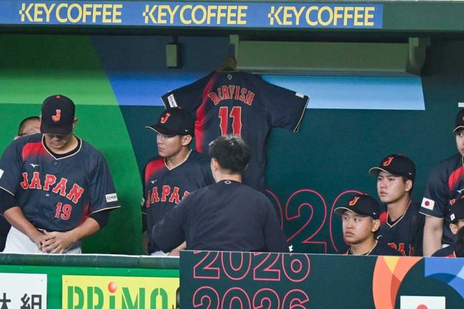 侍Jベンチにダルビッシュのユニが！ WBC初戦に背番号11、通った大谷