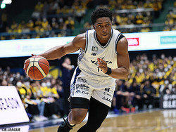 Ĺ�꤬Ũ�Ϥǥ�٥󥸡ı��Եܤ��ݤ�105�����Ǽ�̹������1��1�Ԥ��ˤ�ʬ��