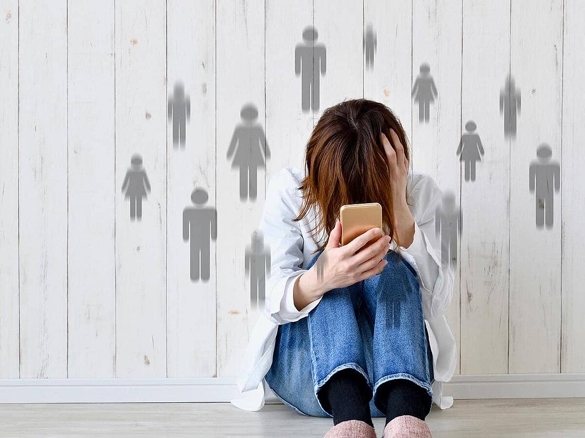  誘われない、話に入れない…大人女子の“ぼっち化”問題 