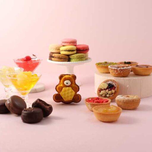 華やかな春夏のスイーツを楽しむ！セバスチャン・ブイエのタルト