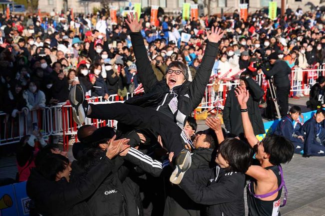 ニューイヤー駅伝を大会新記録で優勝したGMO【写真：長田洋平/アフロスポーツ】