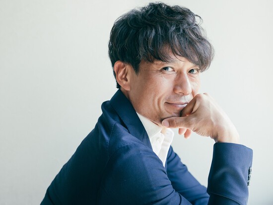 バットマン」と呼ばれた宮本恒靖。話題のフェイスガードの知られざる