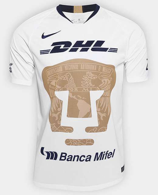 メキシコのプーマス、「死者の日」を祝う“髑髏と骨”のユニフォームを