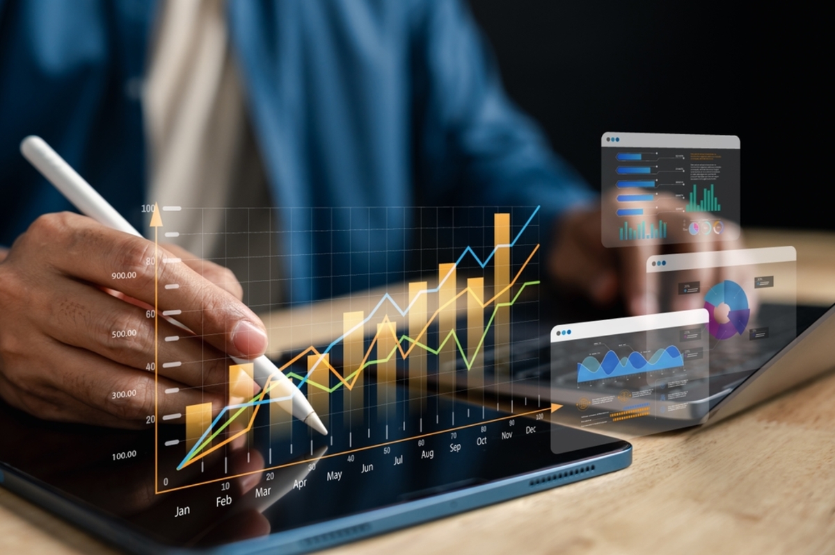 奨学金返済と投資を数字で比較 資産形成という視点で考える余地も