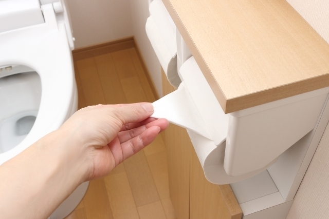 トイレットペーパーの三角折り、利用者がしない方がよい理由
