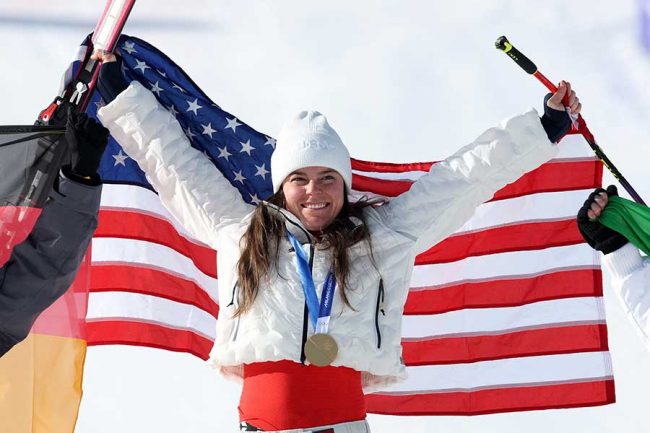 アルペンスキー女子滑降で優勝した米国のブリジー・ジョンソン【写真：ロイター】