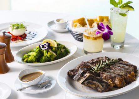 ハワイで味わうニューヨークの品格。エンパイア・ステーキハウス・ハワイで大人のご褒美ディナーを