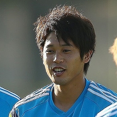 先輩に苦言を呈した内田篤人氏 本田圭佑からのlineに 怖ぇなって笑 ライブドアニュース 先輩に苦言を呈した内田篤人氏 本田圭佑からのlineに 怖ぇなって笑 ライブドアニュース