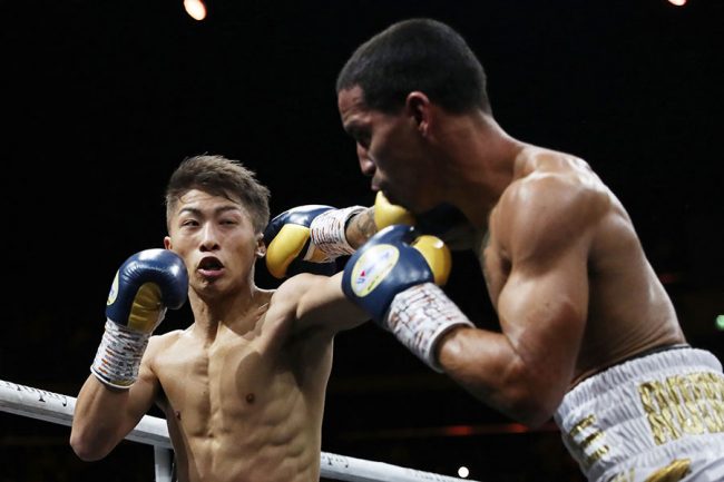 井上尚弥（左）と対戦したエマヌエル・ロドリゲス（2019年5月撮影）【 写真：ロイター/アフロ】