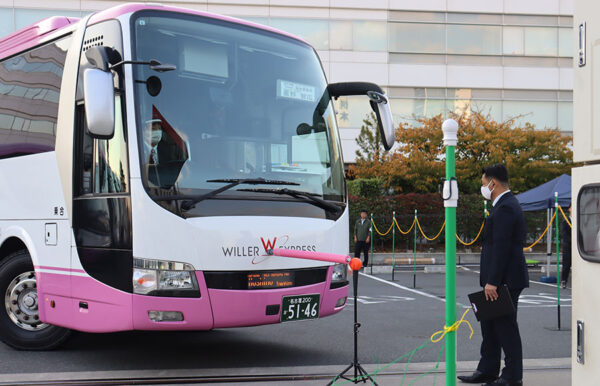 ��ž������˥ݡ���ǥܡ������Ȥ��ͻҡʾ���Υ˥塼���Խ������ơ�