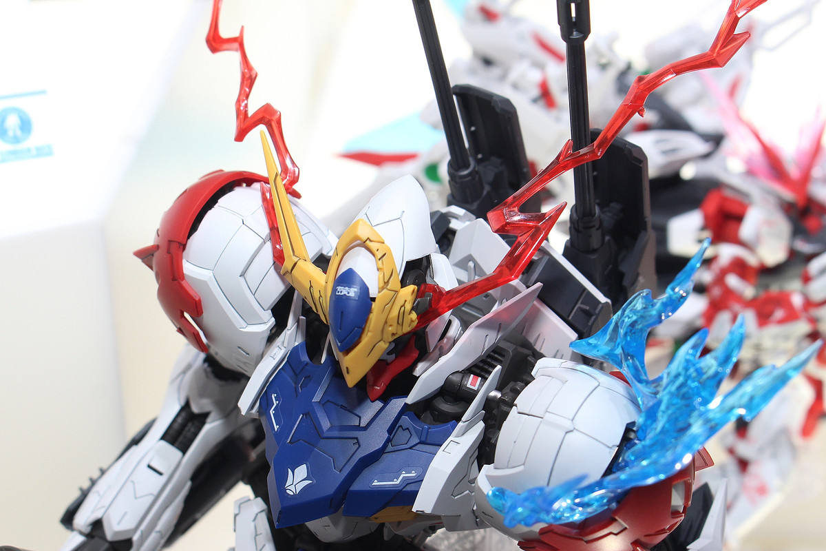 MG 1/100 ガンダムバルバトスルプス用 拡張パーツセット」が展示中