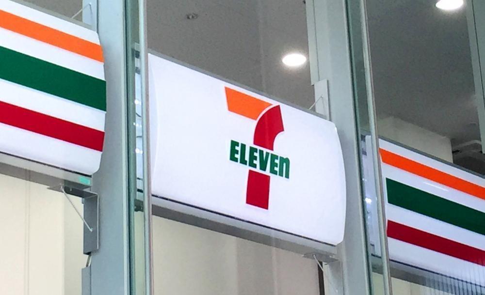 セブン-イレブンが3年半ぶりに番組参戦 一流料理人が絶賛したメニュー