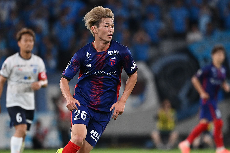 今夏の移籍市場でFC東京に加入した長倉幹樹【写真：(C) FC TOKYO】
