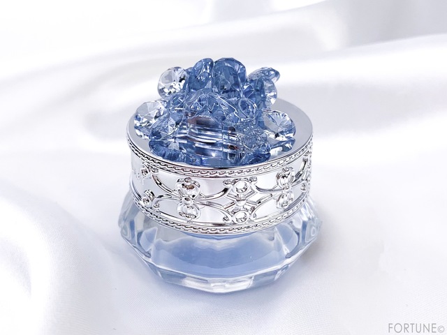 2019夏新作《ジルスチュアート》あの「サムシングピュアブルー」が限定