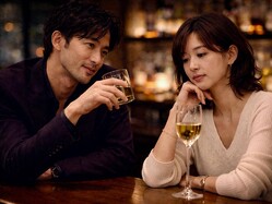  �ַ���������פ��θ��ա����������ˡ�ͷ����Ū���������Ȥ��Ⱦ���ե졼���� 