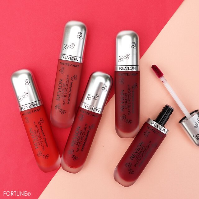 レブロン21春新作コスメ さくらんぼ色の ウルトラ Hd マット リップカラー 新色をレビュー Peachy ライブドアニュース