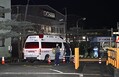 三島の15人負傷、男は元従業員　サバイ...