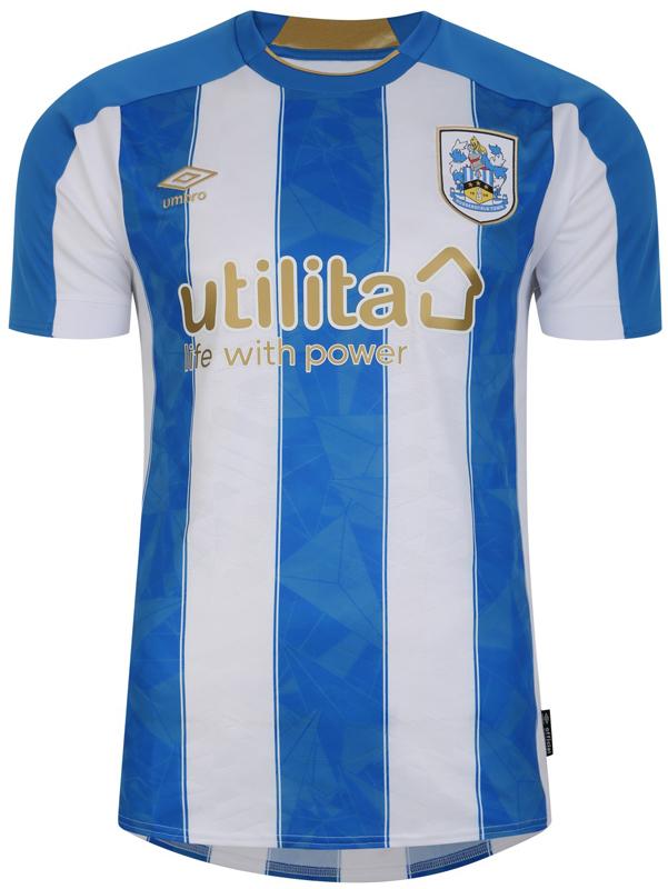 中山雄太が先発復帰！古豪ハダーズフィールドの今季ユニ、実は“伝説”に