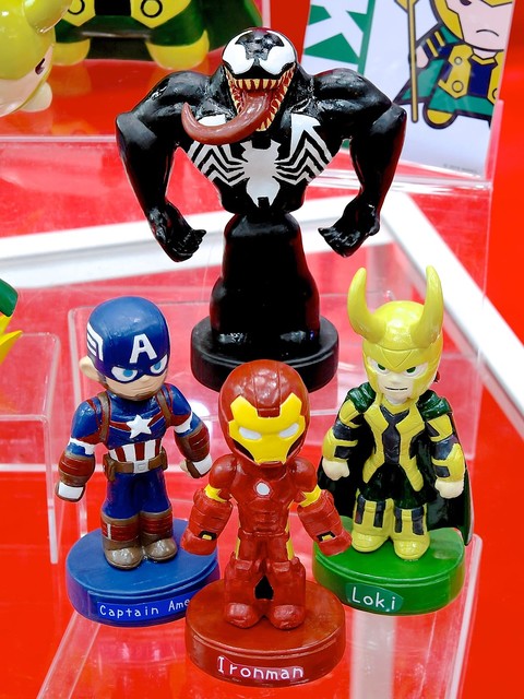 ロキ デザインのマグカップやフィギュア サンアート Marvel マーベル グッズ ライブドアニュース