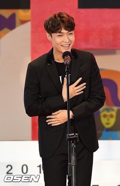 画像 Photo Exo レイ 映画 The Island 舞台挨拶に出席 ファンに明るい挨拶 6 9 ライブドアニュース