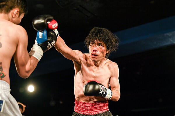 キック界のカリスマ」立嶋篤史は、51歳の今もリングに立つ 100戦目はTKO負けも「この表現方法を続けていきたい」 - ライブドアニュース