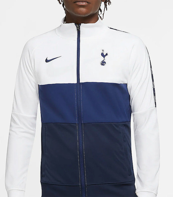 好調トッテナム！選手も使う「かっこいいNIKEジャケット＆パーカー」5