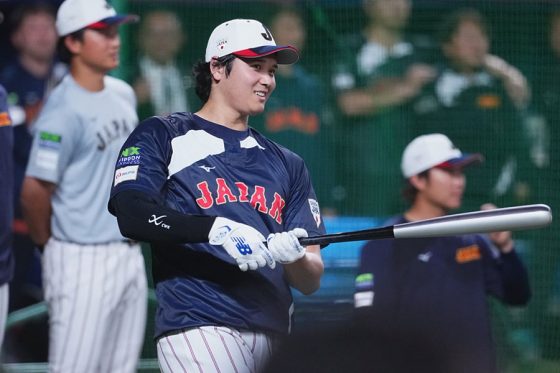 試合前練習に臨んだ侍ジャパン・大谷翔平【写真:小林靖】