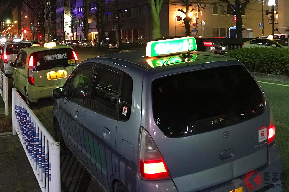  運転代行の“後ろのクルマ”には乗れません！（画像はイメージ、PhotoAC） 