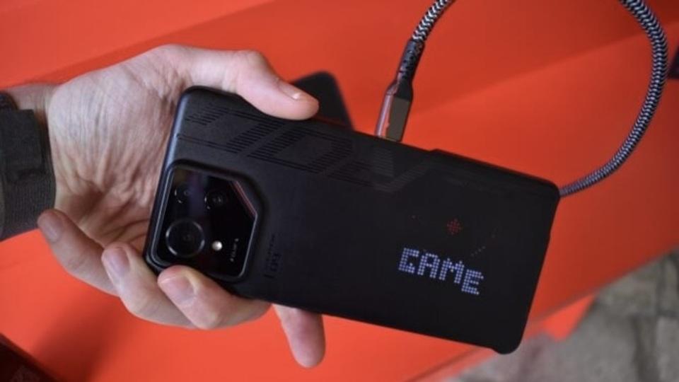 251001Qualcomm-Snapdragon-Elite-Gen-1-1