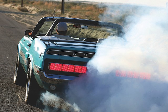 マッスルカーの絶頂期】シボレー・カマロSS 396とシェルビーGT500 1969