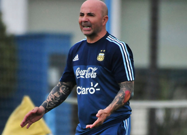 画像 メッシの上司 アルゼンチン代表監督の 腕タトゥー がすごい 2 6 ライブドアニュース