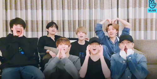 Btsにexo セブチなどk Popアイドルたちの新年挨拶を総まとめ ライブドアニュース