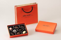 �˥�����ɤ��ե��ߥޤΥХ�󥿥��󥮥եȤ�ץ��ǥ塼����1000�߰ʲ����㤨�뾦�ʤ�