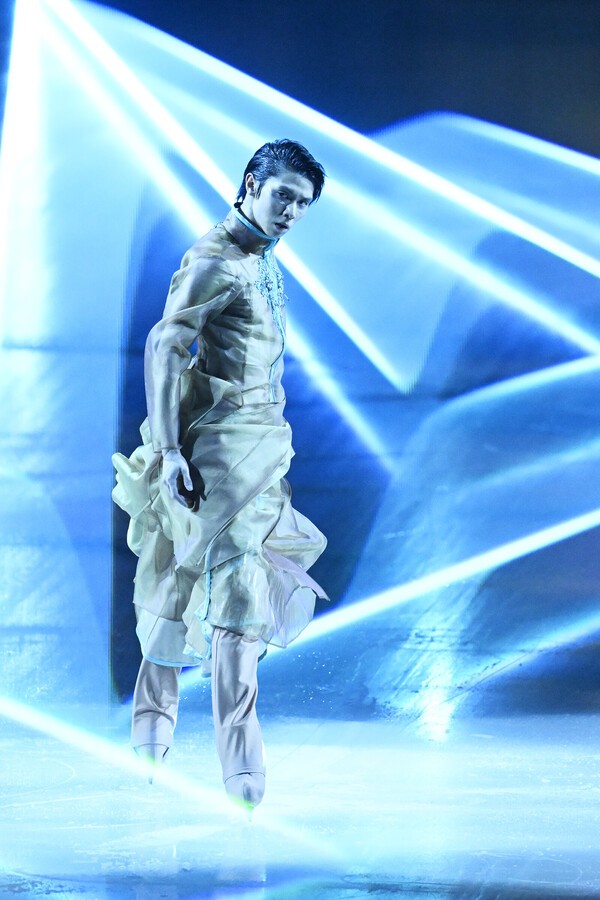 羽生結弦「運命は本当にすごくもろくて」 新単独ショー『エコーズ