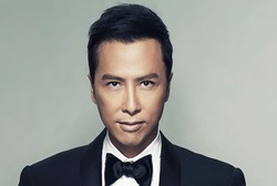 photo by Cecilia Wang https://commons.wikimedia.org/wiki/File:Donnie_Yen_Formal.jpeg