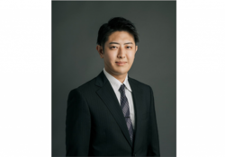 ��ƣ���ϡ�REVOLUTION��Ĺ