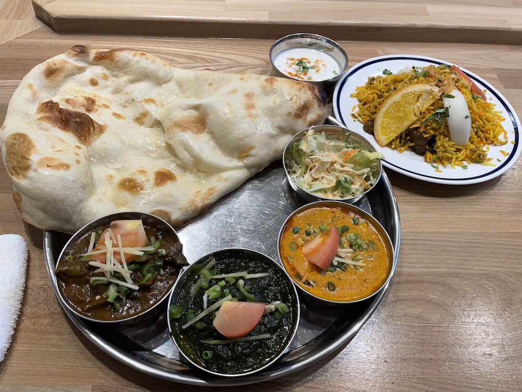 スペシャルコースが2,980円! 百名店出身店主によるビリヤニ&カレーの新店が誕生