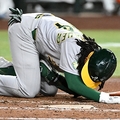 【MLB】アスレチックス23歳新人、自打球...
