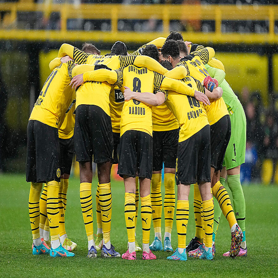 超かっこいい ドルトムント ファンに新ユニデザイン公募 1万5000案から 最終9パターン が話題 ライブドアニュース