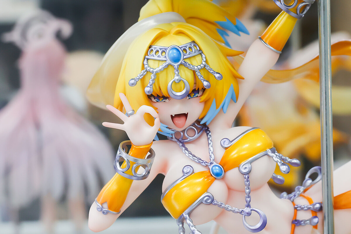 褌盗撮 ゴージャスな踊り子が降臨！「パイン ベリーダンスver.」【あみあみ展示撮り下ろし】「ボンバーガール」のパインをフィギュア化 - ライブドアニュース