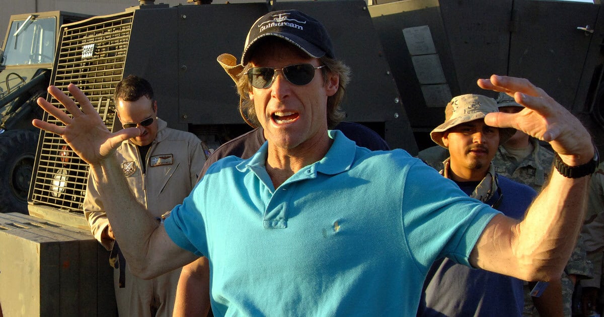 U.S. Air Force Photo/Tech. Sgt. Larry A. Simmons https://commons.wikimedia.org/wiki/File:Michael_Bay_060530-F-4692S-004.jpg