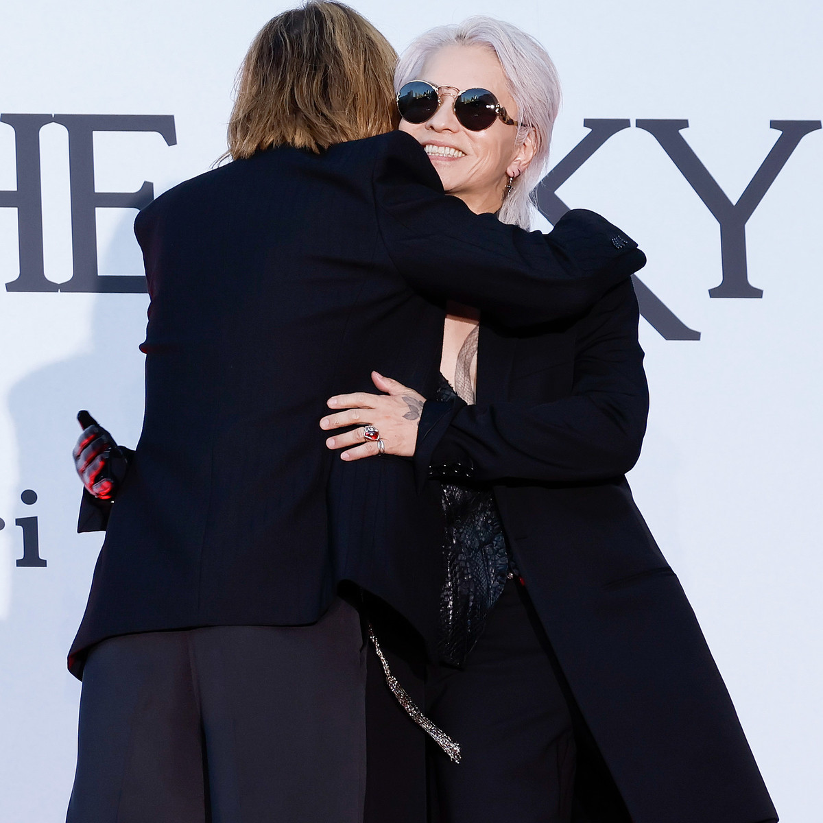 画像】YOSHIKI、日本人アーティスト初の快挙 米チャイニーズ・シアターに名を刻むことが決定 4/22 - ライブドアニュース