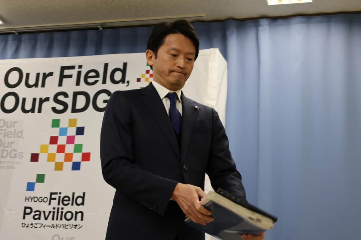 定例会見の斎藤元彦知事（2025年12月10日撮影）