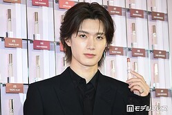 ��YSL LOVENUDE HOTEL TOKYO SECRET CHECK-IN�פ���줷���������ϯ��C�˥�ǥ�ץ쥹