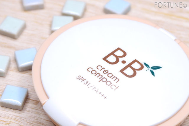 エイボン のbbシリーズから クリーム ナチュラルカバー クリーム コンパクト をレビュー ナチュラル仕上げの多機能ファンデをチェック Peachy ライブドアニュース