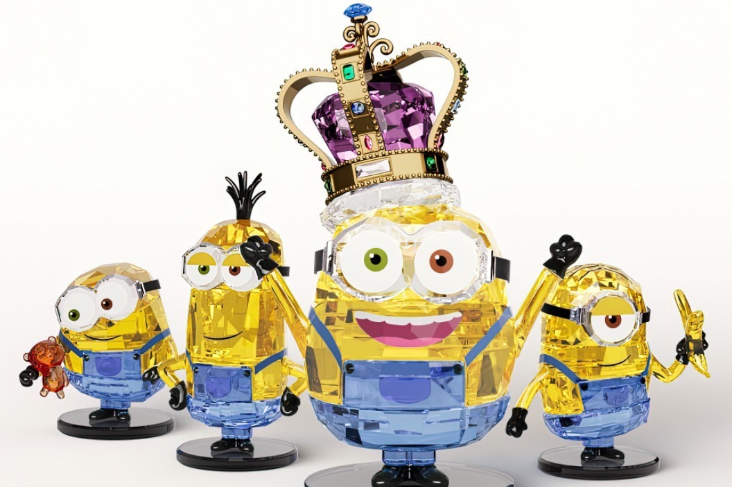 ミニオン スワロフスキー 王冠付きフィギュア スワロフスキー「ミニオンズ」クリスタルフィギュア、王冠煌めく