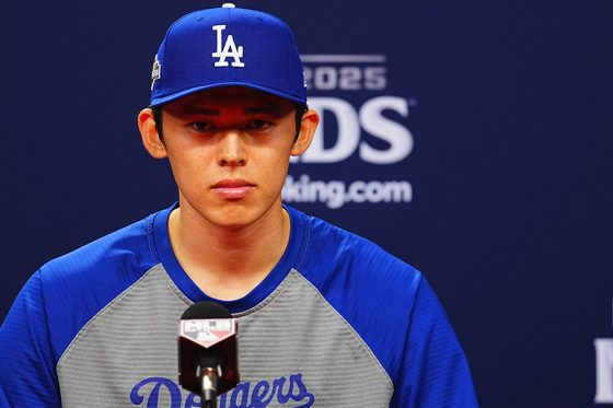 佐々木朗希　ルーキーイヤー! 2025年ゲーム実使用ボール　MLB 佐々木朗希 2025 MLB™デビュー記念 直筆サインボール 特製展示ケース